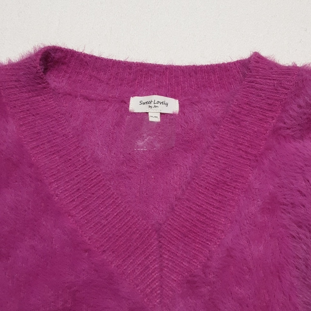 Sweet Love Fuzzy Purple V-Neck Sweater Size 1XL/2XL. - Picture 8 of 10